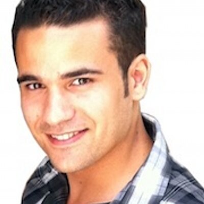 twitter profile pic of a web developer I know